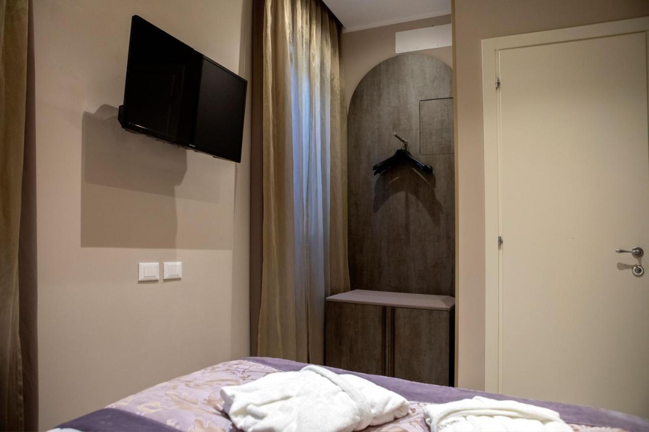 Alle Guglie Boutique Hotel Venice Exterior photo