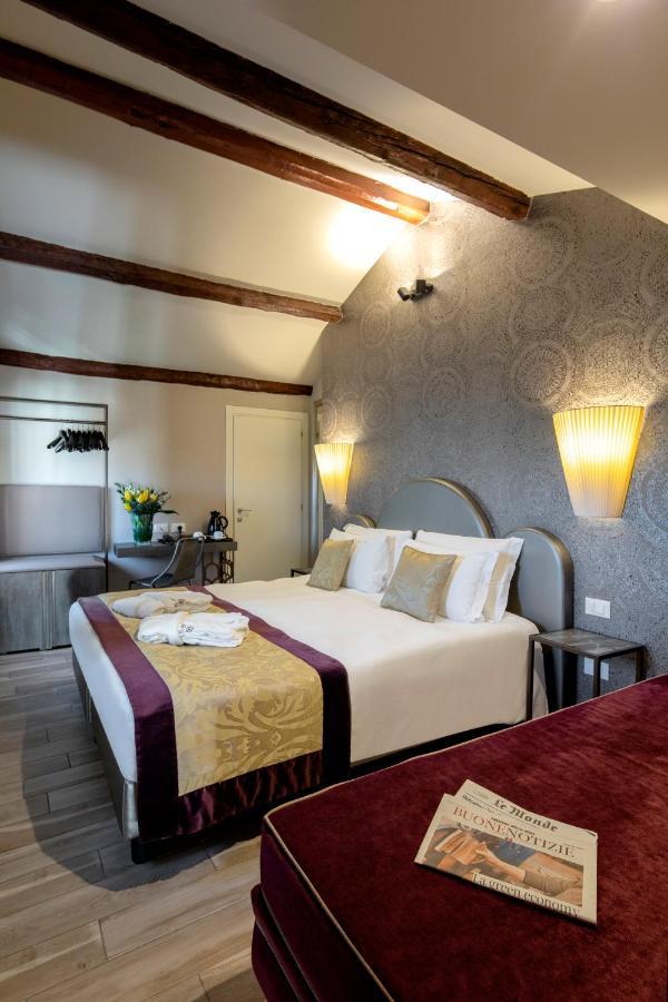 Alle Guglie Boutique Hotel Venice Exterior photo