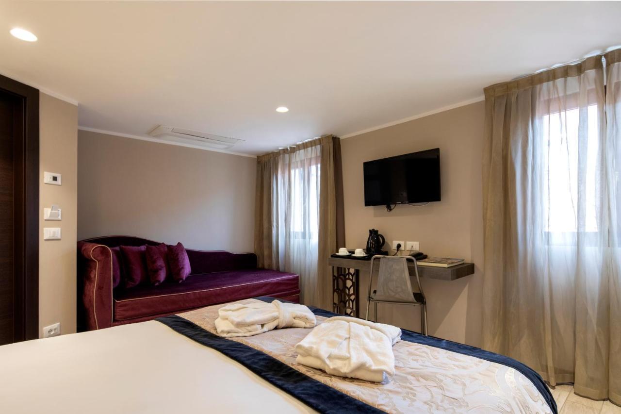 Alle Guglie Boutique Hotel Venice Exterior photo