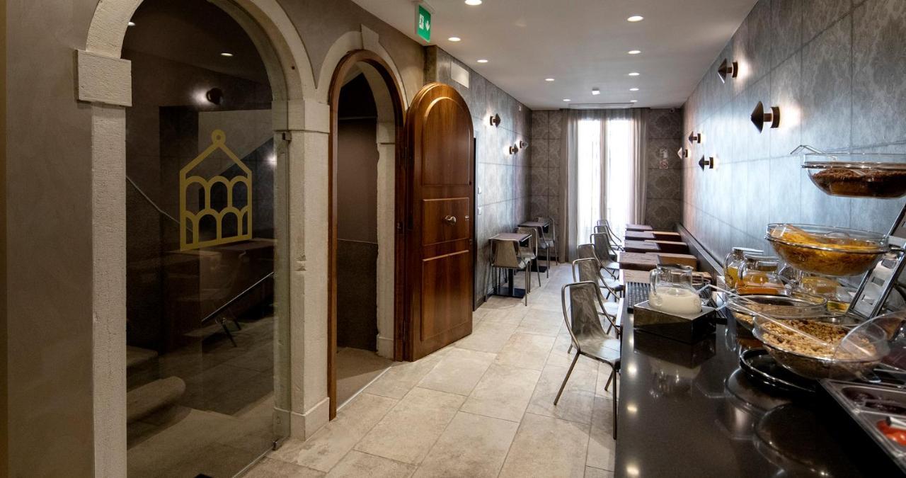 Alle Guglie Boutique Hotel Venice Exterior photo